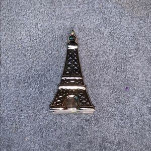 Eiffel tower stand